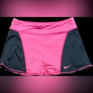 Nike Dri Fit‎ Athletic Pink and Black Skirt- Size Med.